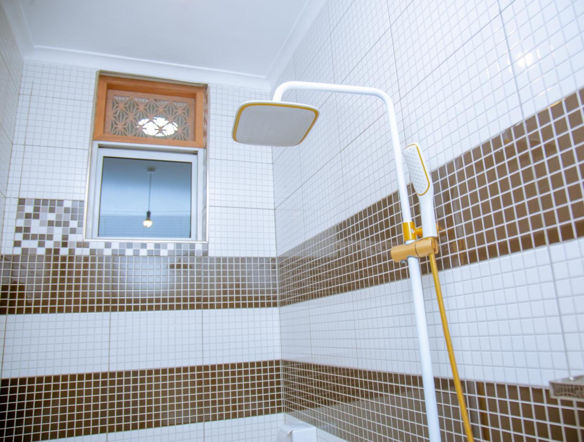 Hotel Rolax 다르에스살람 외부 사진