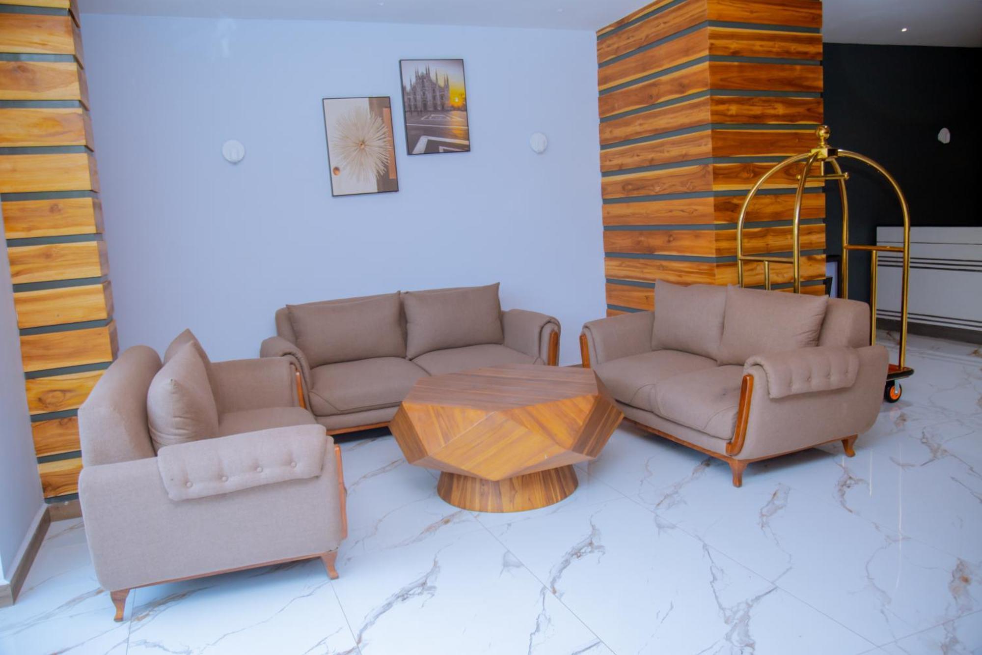 Hotel Rolax 다르에스살람 외부 사진