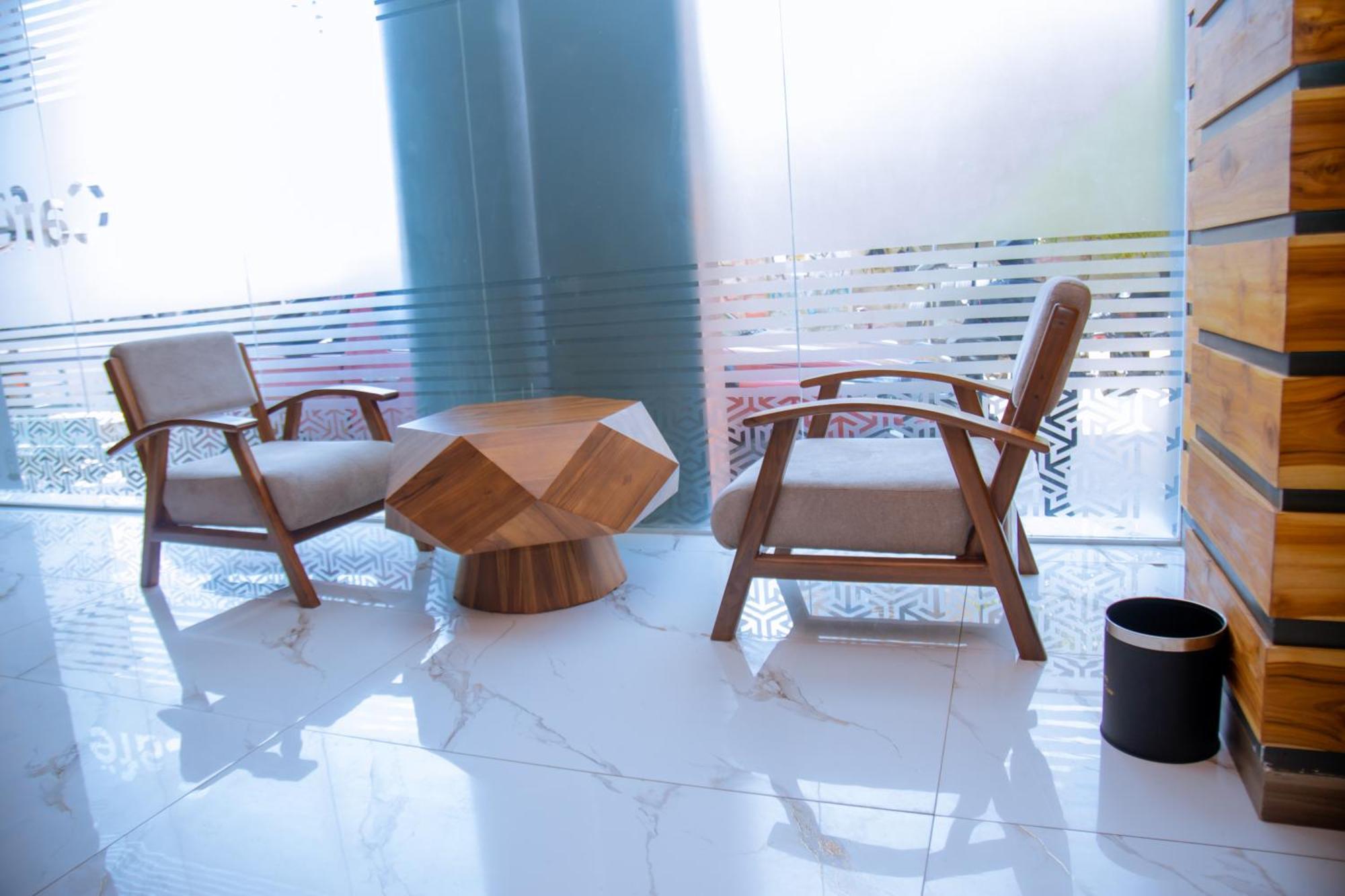 Hotel Rolax 다르에스살람 외부 사진