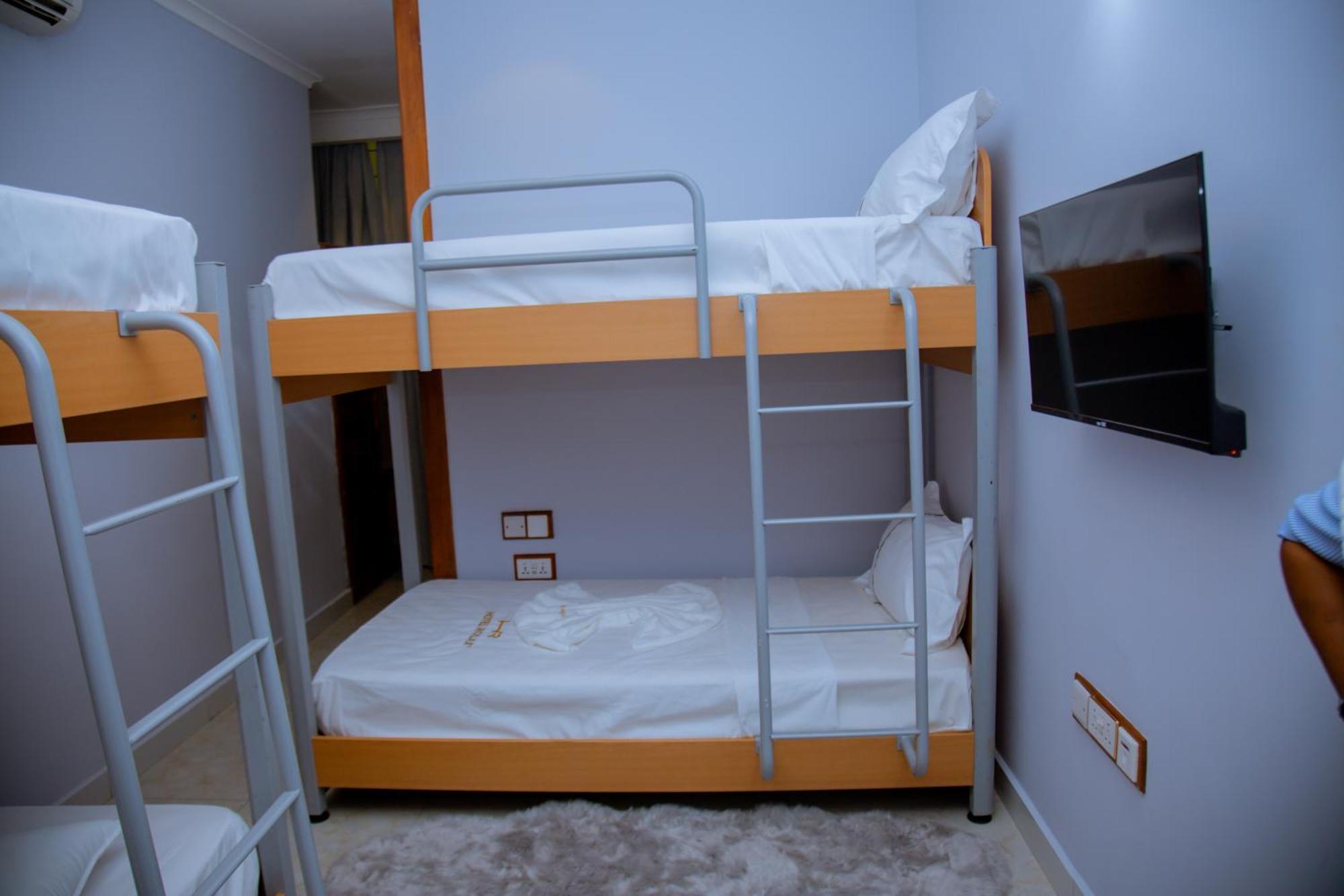 Hotel Rolax 다르에스살람 외부 사진